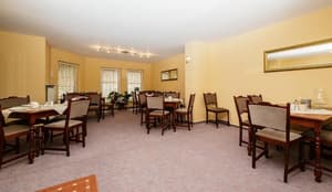 thumbnail: Restaurant