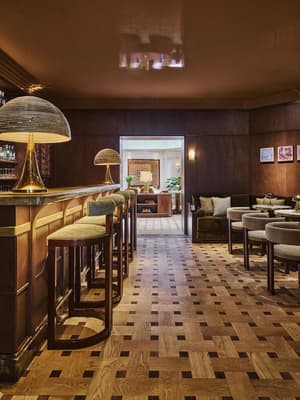 thumbnail: Restaurant