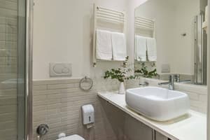 thumbnail: Bathroom