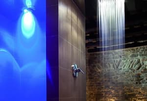 thumbnail: Vichy shower
