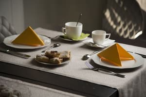 thumbnail: Breakfast area