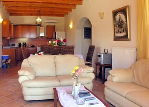 thumbnail: Front of property