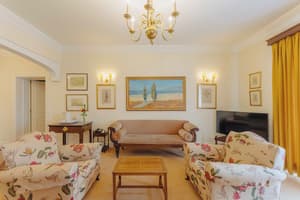 thumbnail: Living room