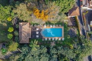 thumbnail: Pool