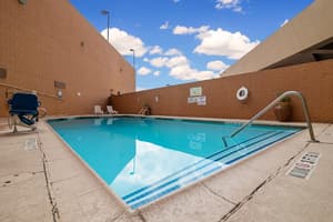 thumbnail: Pool