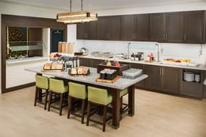thumbnail: Breakfast area