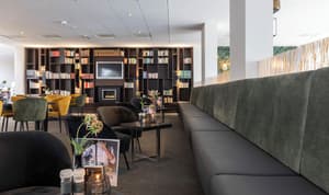 thumbnail: Lounge