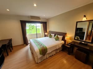 thumbnail: Living area