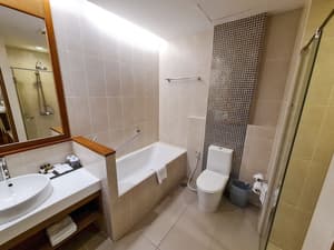 thumbnail: Room