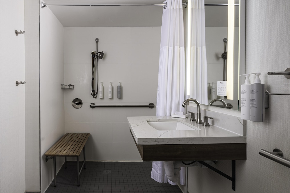 Bathroom shower