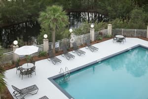 thumbnail: Pool