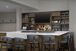 thumbnail: Bar (on property)