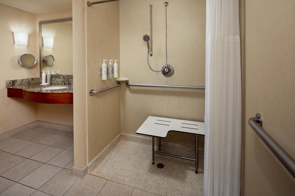 Bathroom shower