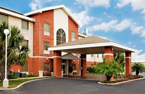 thumbnail: Exterior