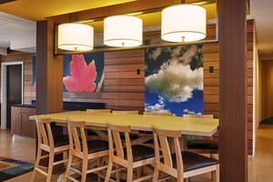 thumbnail: Lobby sitting area