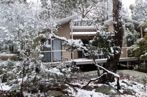 thumbnail: Property grounds