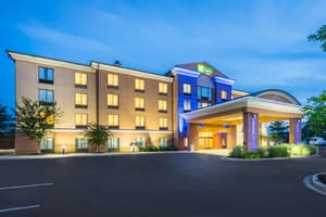 thumbnail: Exterior