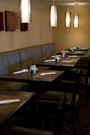 thumbnail: Restaurant