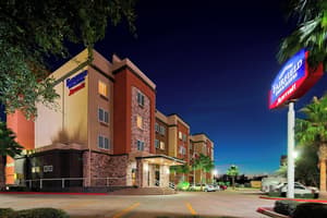 thumbnail: Exterior