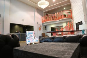 thumbnail: Lobby