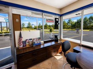 thumbnail: Interior