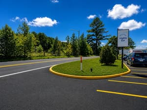 thumbnail: Parking
