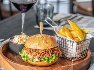 thumbnail: Restaurant