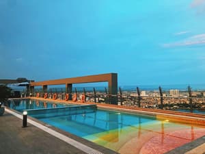 thumbnail: Rooftop pool