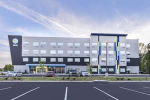 thumbnail: Exterior