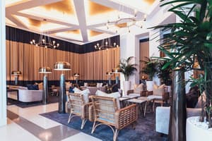 thumbnail: Lobby lounge