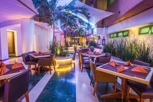 thumbnail: Restaurant