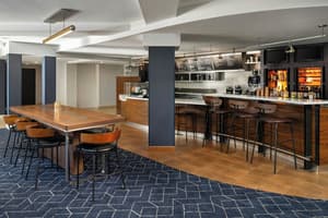 thumbnail: Bar (on property)