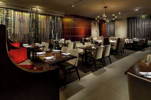 thumbnail: Restaurant