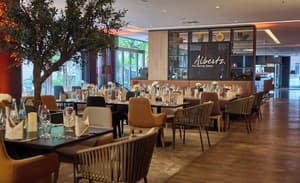 thumbnail: Restaurant