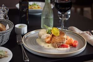 thumbnail: Restaurant