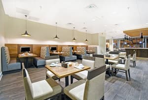 thumbnail: Restaurant