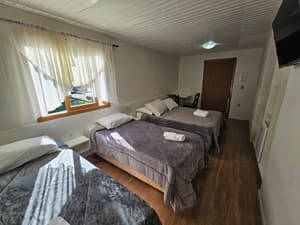 thumbnail: Front of property