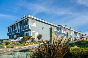 thumbnail: Exterior