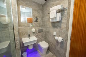 thumbnail: Bathroom