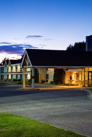 thumbnail: Front of property - evening/night