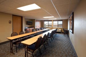 thumbnail: Business center