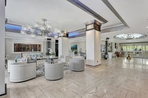 thumbnail: Lobby sitting area