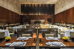 thumbnail: Restaurant