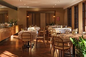 thumbnail: Restaurant
