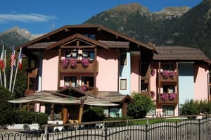 thumbnail: General view
