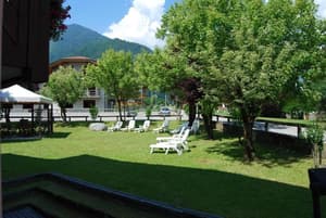 thumbnail: General view