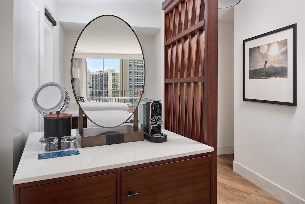 Room amenity