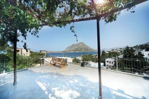 thumbnail: Terrace/patio