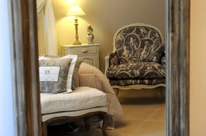 thumbnail: Room amenity