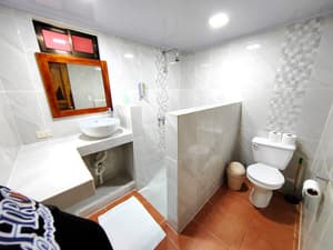 thumbnail: Bathroom